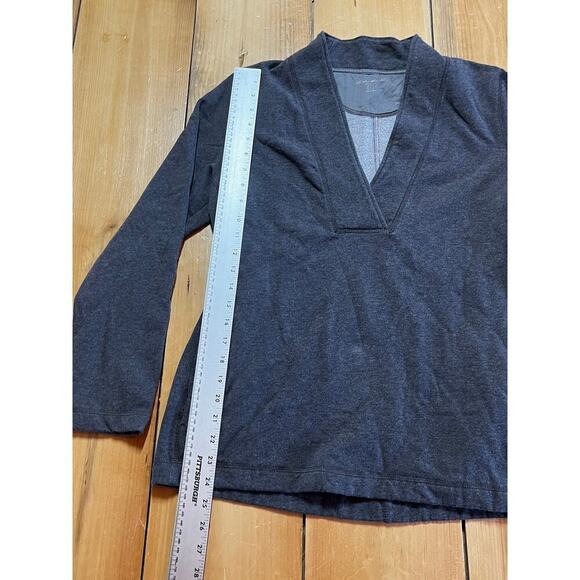 Eddie Bauer women's grey pullover v-neck sweater. Pockets. Fleece lined. Large - Picture 7 of 9